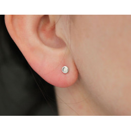 Puces d'oreilles diamant à partir de 0,16 carat et or blanc 18 carats