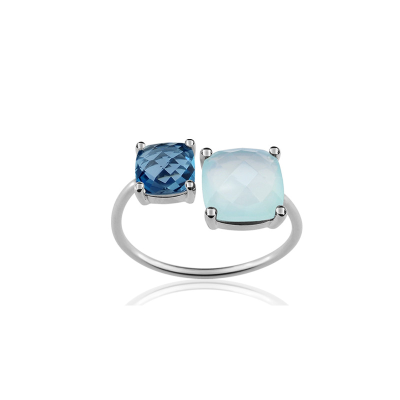 Bague or blanc 18 carats, topaze blue London et calcédoine