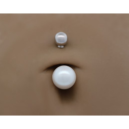 Piercing nombril or 18 carats et perle de culture