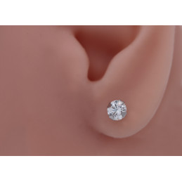 Boucle d'oreille zirconium 5 mm et or blanc 18 carats