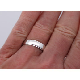 Alliance or blanc 18 carats "Spiridon" 5,5 mm Breuning