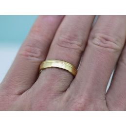 Alliance or jaune 18 carats