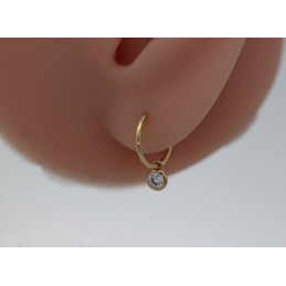 Boucles d'oreilles créoles enfant or jaune 18 carats et zirconium