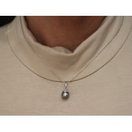 Pendentif perle de Tahiti 9/10 mm et or 18 carats