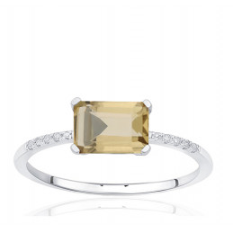 Bague or gris 18 carats, quartz champagne et diamant