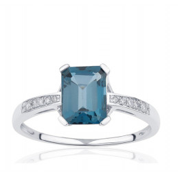 Bague or blanc 18 carats, topaze blue London et diamant 0,060 carat