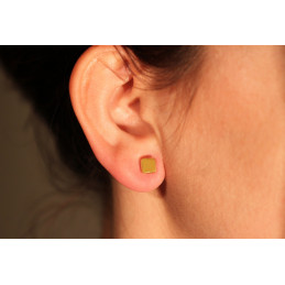 Boucles d'oreilles or jaune 18 carats carrées pour femme