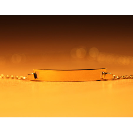 Bracelet gourmette identité plaque rectangulaire 2,2 cm maille figaro pour bébé en or jaune 18 ct