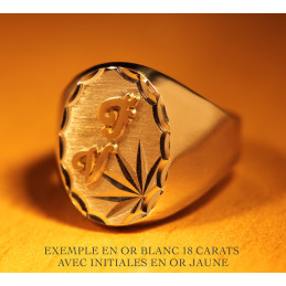 Chevaliere or 18 carats pour femme ovale
