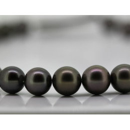 Collier 33 perles de Tahiti rondes 12/13 mm de longueur 40 cm