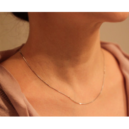 Chaine enfant or gris 18 carats maille serpent 40 cm